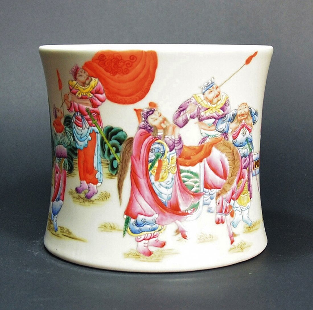Famille Rose Brush Pot: Chinese porcelain brush pot, showing a Chinese war story, and with a red Qing Qianlong mark on base. 6 1/2" X 7 1/2" Shipping: We are able to pack and ship this item to an address in the United States