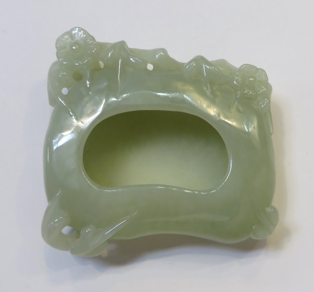 Qing Jade Brush Washer: 121 grams. 3" in height. Shipping: We are able to pack and ship this item to an address in the United States for $25.00 via USPS Priority Mail. Tracking information will be sent to your email address.