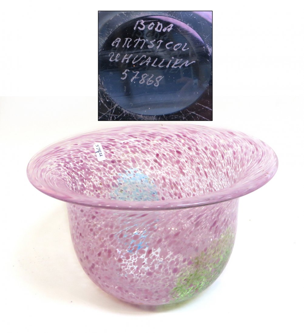 Boda Art Glass Signed Vallien: Etch signed and numbered on the bottom, as shown in detail, 7 1/2" X 4 1/2" Shipping: We are able to pack and ship this item to an address in the United States for $40.00 via USPS Priority Mail or via