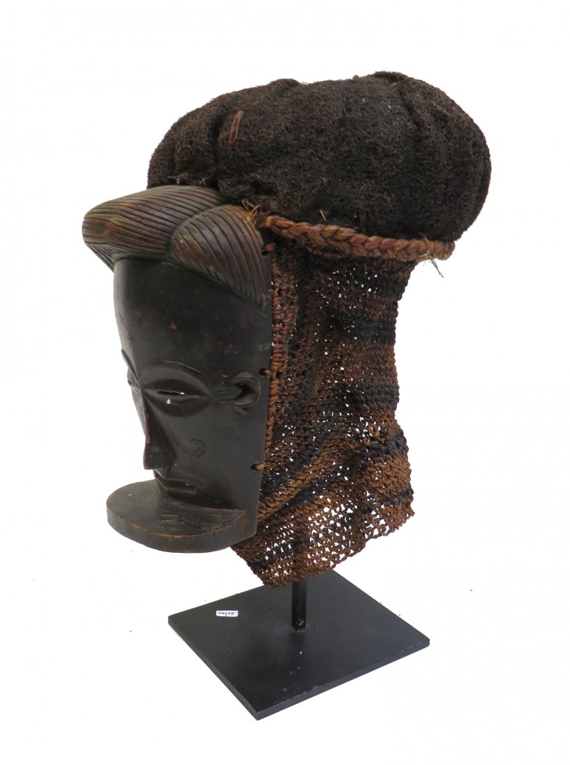 African Chokwe Pwo Mask (1 of 9)