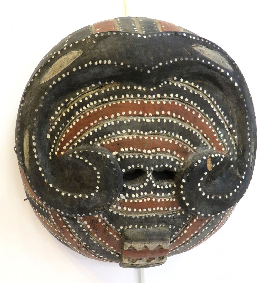 Round African Mask (1 of 4)