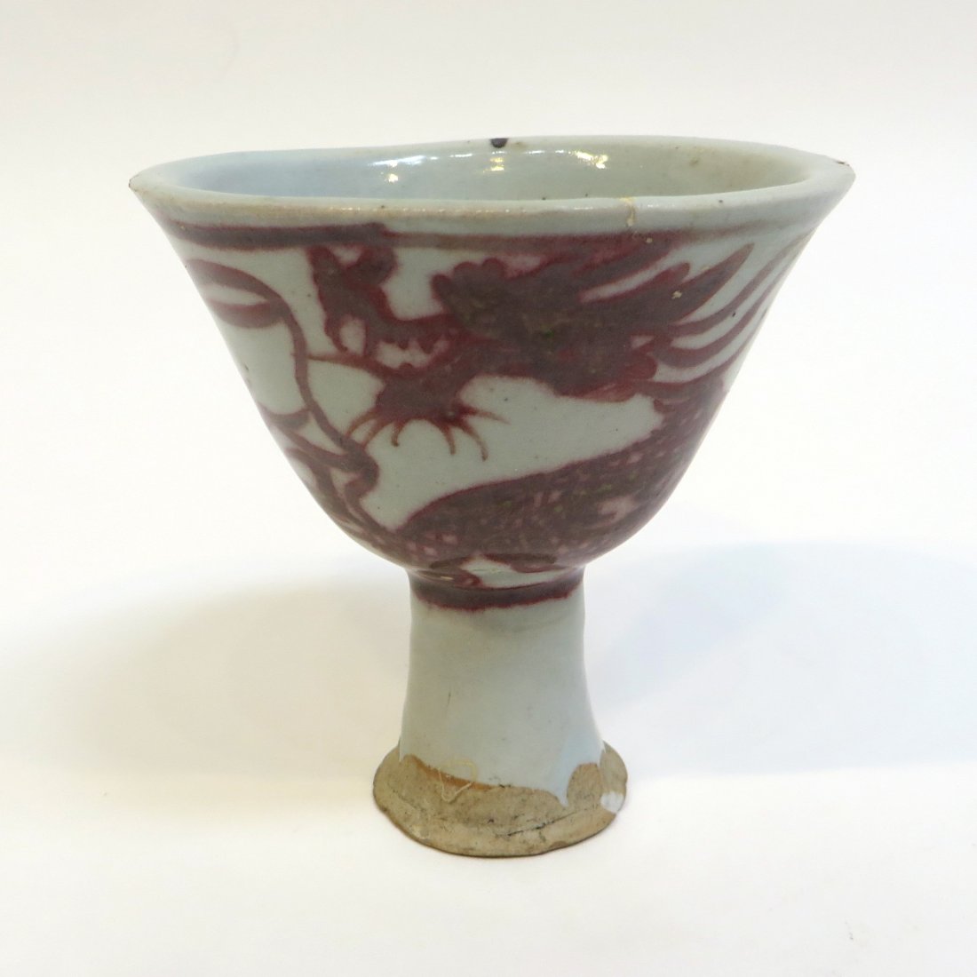 Red & White Dragon Cup: Red & White Dragon Cup: Dimensions: 3 1/2" $20 - $30 Shipping: We are able to pack and ship this item to an address in the United States for $2