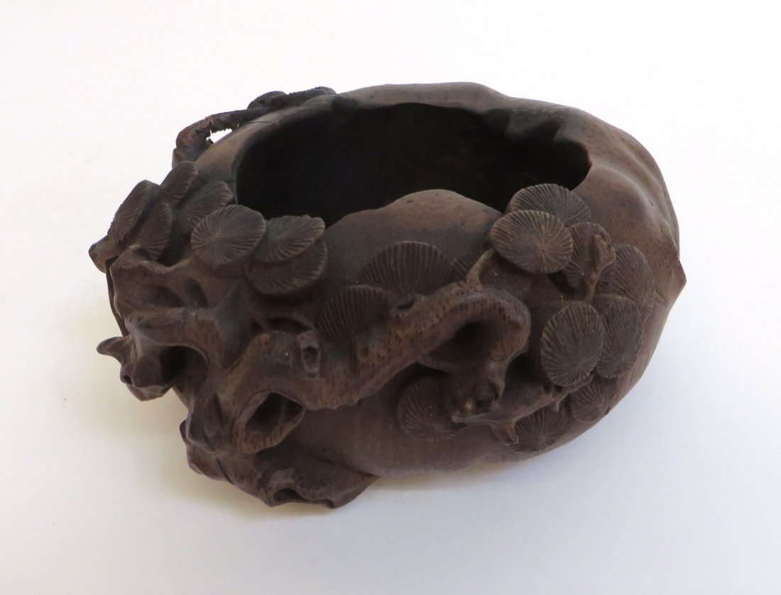Carved Bamboo Brush Washer: Carved Bamboo Brush Washer: Description: A carved bamboo brush washer. Dimensions: 6" X 2 1/2" $200 - $400 Shipping: