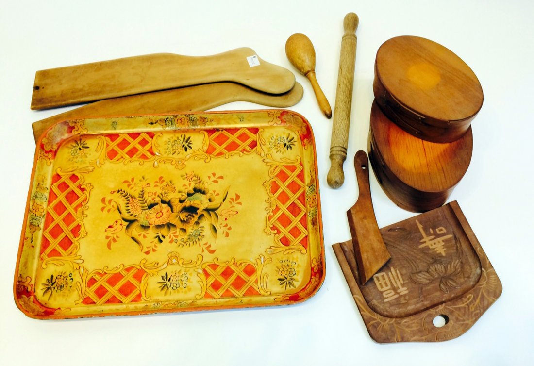 Decorative Items (1 of 3)