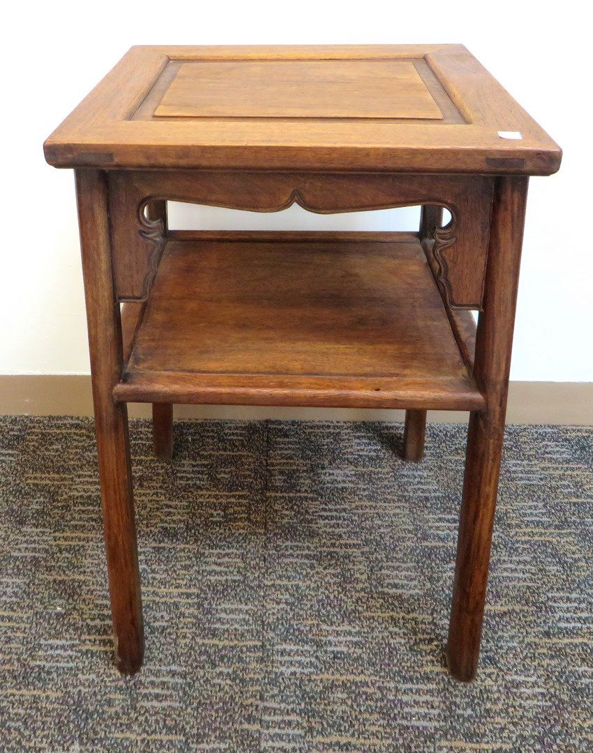 Huanghuali Vase Stand (1 of 5)