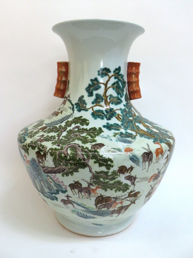 Qianlong 100 Deer Zun Vase (1 of 10)