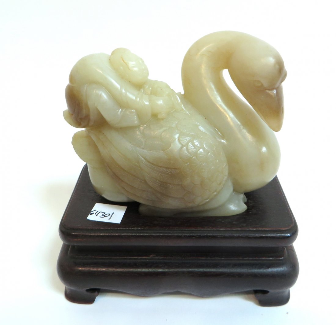 Qing Dynasty White Jade Goose Carving (1 of 6)