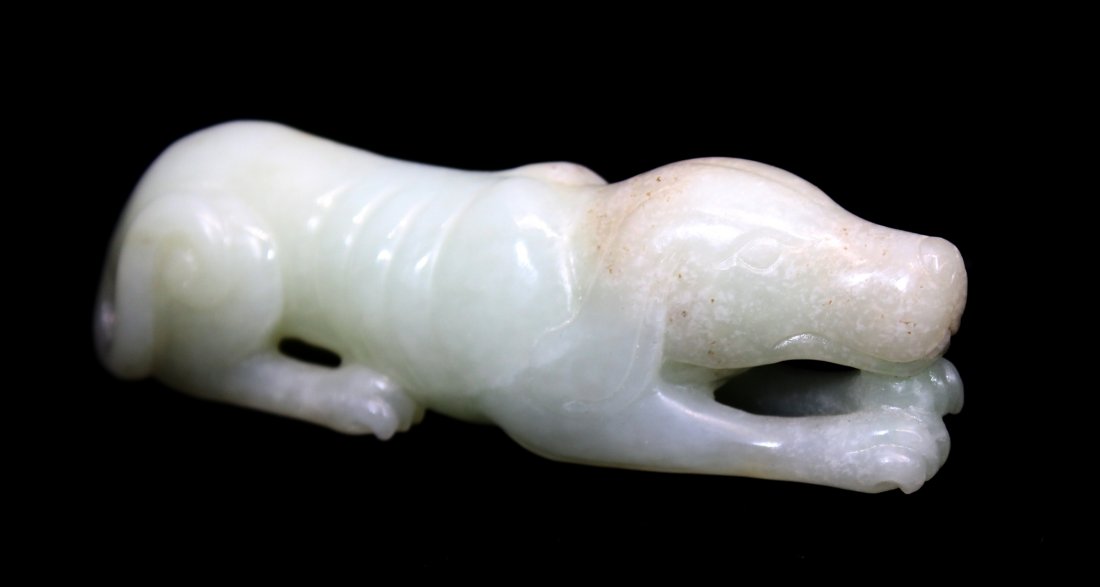 CHINESE WHITE JADE DOG (1 of 4)