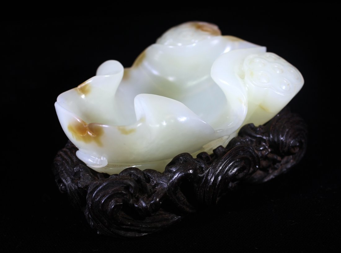 CHINESE WHITE JADE BRUSH WASHER ON CUSTOM STAND (1 of 6)