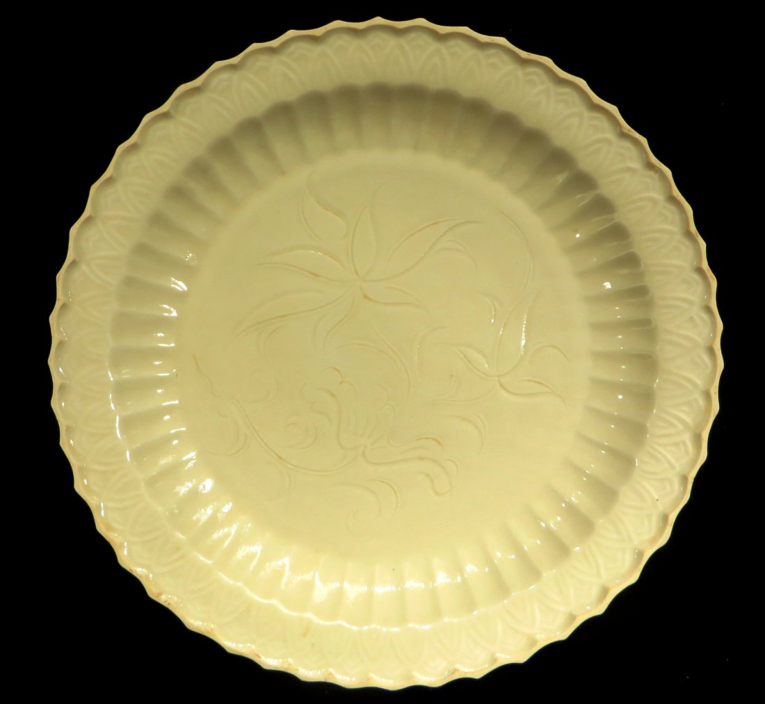 CHINESE DING WARE PLATE (1 of 7)