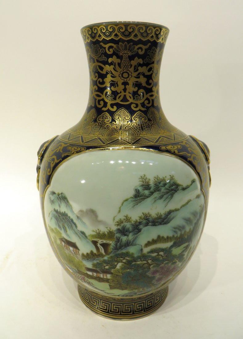CHINESE QIAN LONG LANDSCAPE VASE (1 of 7)