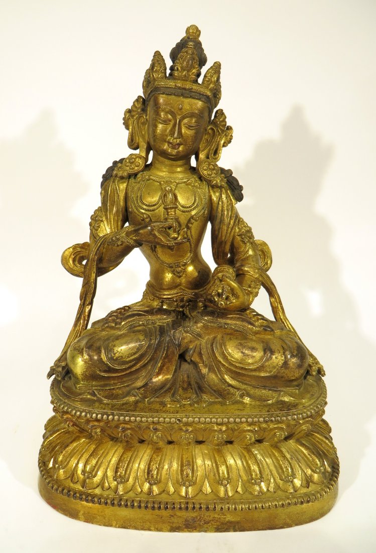 CHINESE MING DYNASTY GILT BRONZE BUDDHA: Chinese Ming Dynasty Gilt Bronze Buddha : Antique Chinese Ming Dynasty gilt bronze Buddha. Finely Cast Gilt Bronze of Bodhisattva Buddha figure of Tara, Serene round face amidst intricate ornate head