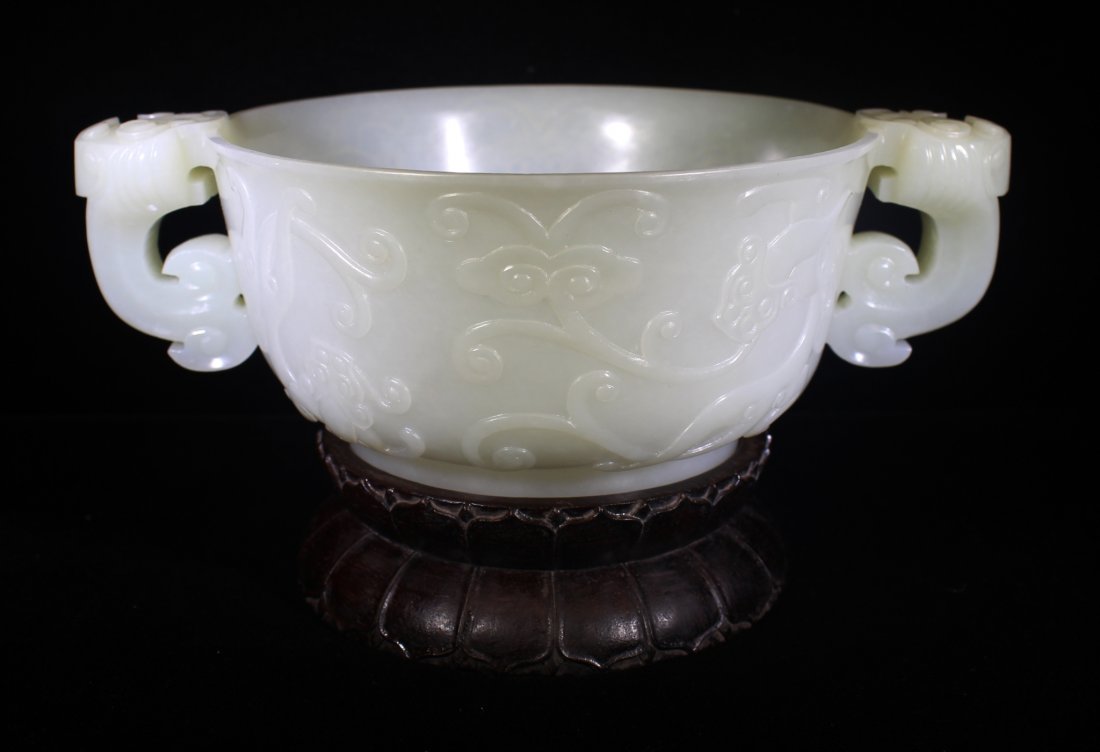 CHINESE WHITE JADE CENSER OF EXCEPTIONAL QUALITY (1 of 10)