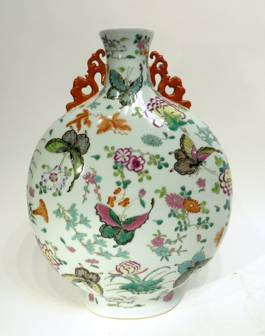 CHINESE QIAN LONG BUTTERFLY MOON FLASK (1 of 8)