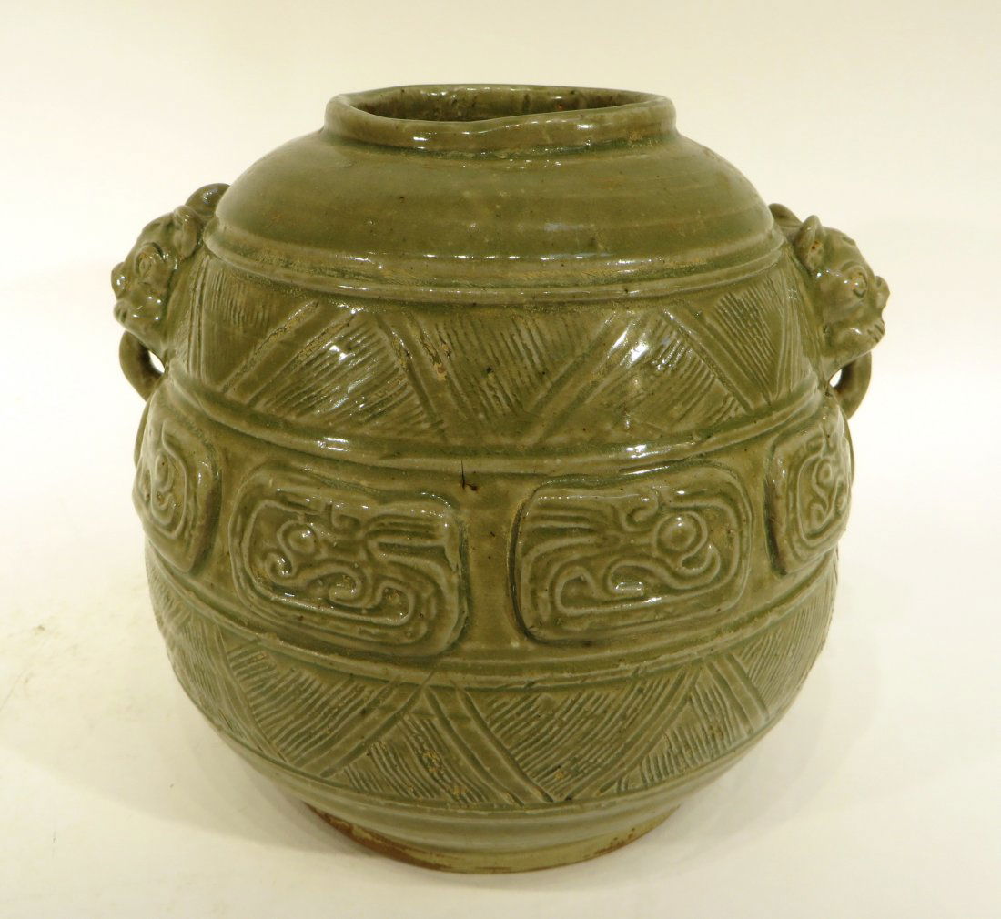 CHINESE YUE WARE JAR (1 of 6)