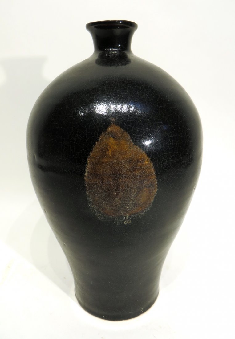 CHINESE JI ZHOU MEI PING VASE (1 of 6)