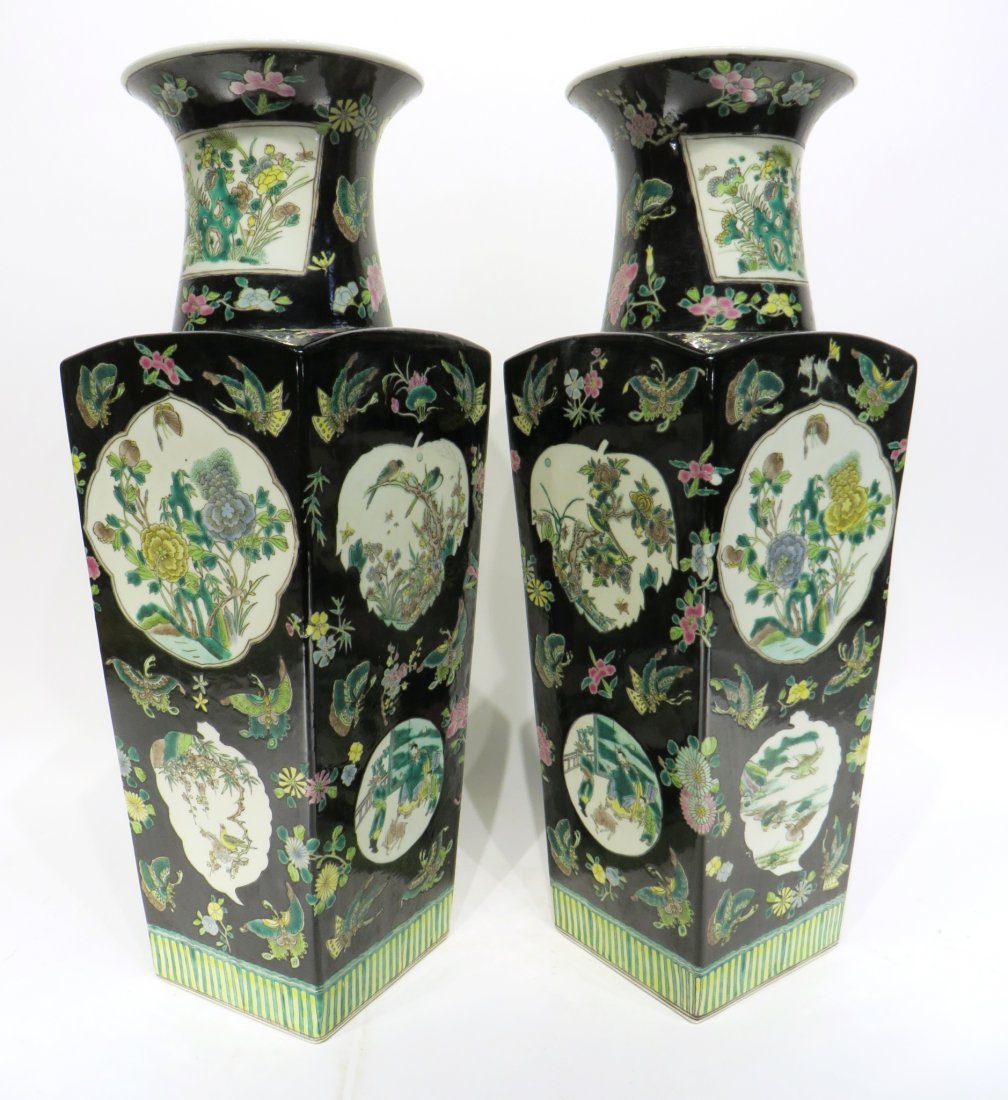 PAIR OF FAMILLE NOIR KANG XI WU CAI VASES (1 of 9)