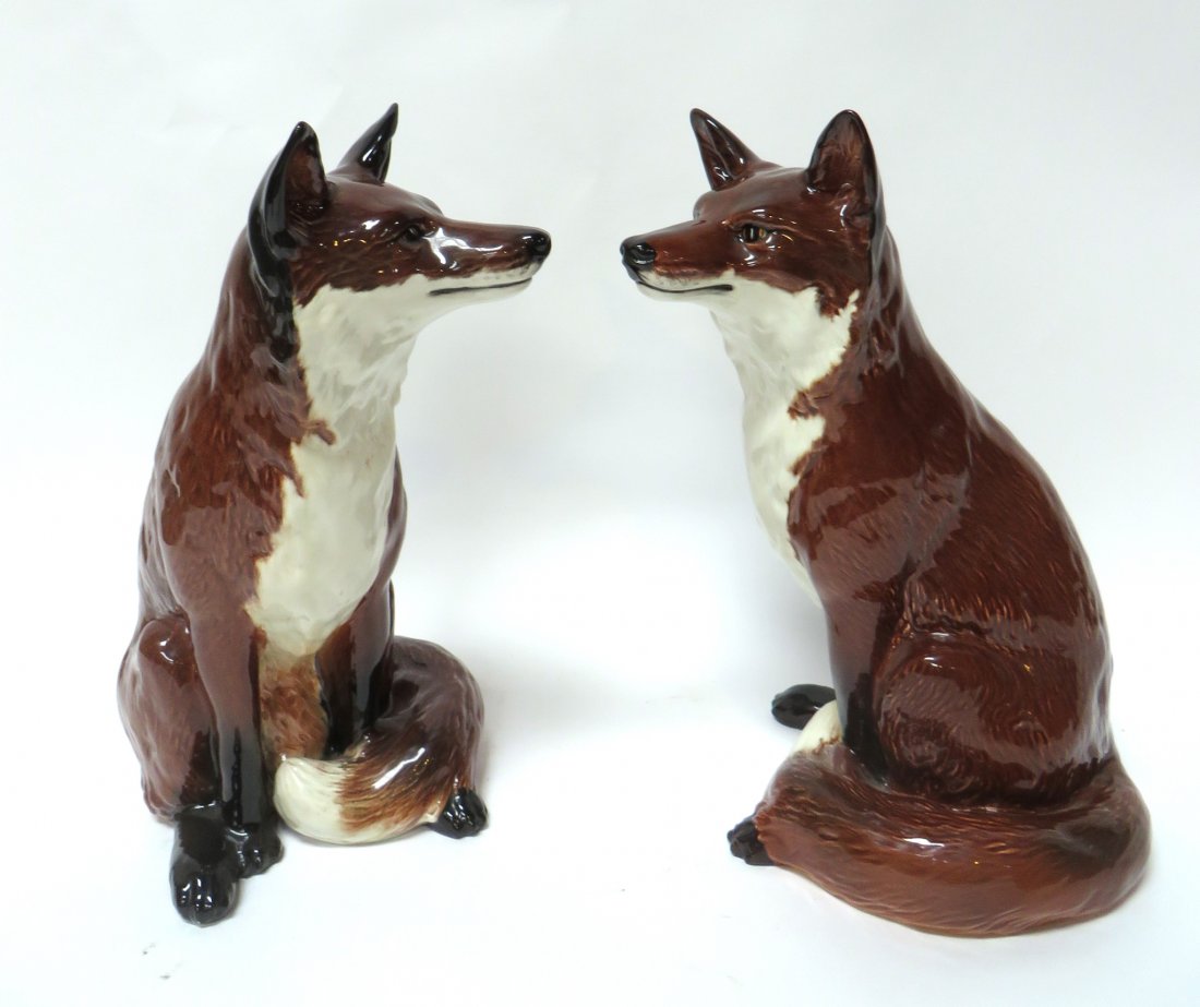 TWO BESWICK CERAMIC FOXES (1 of 4)