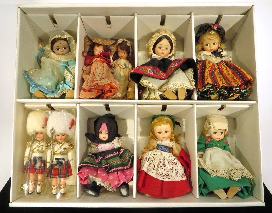 NINE DOLLS MOSTLY MADAME ALEXANDER DOLLS (1 of 3)