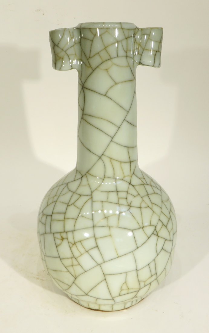 GE GLAZE BOTTLE VASE (1 of 4)