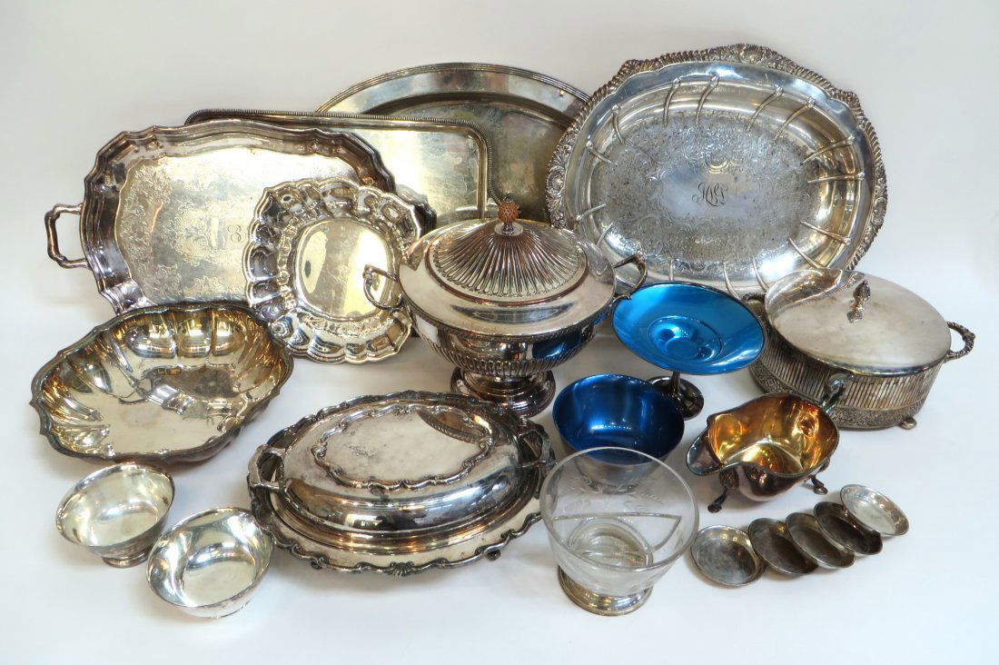 TWENTY ASSORTED SILVER PLATED PIECES (1 of 10)