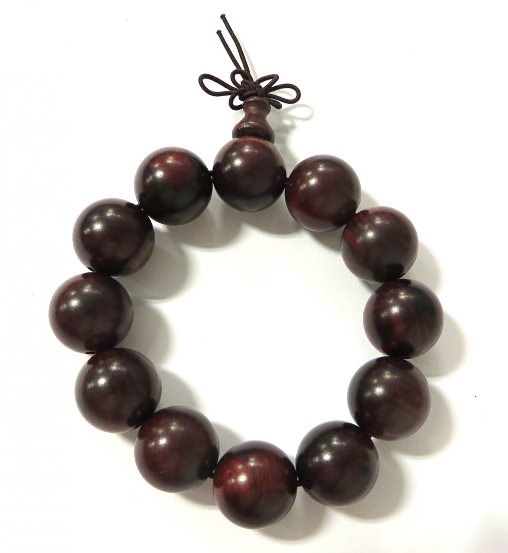 HUANGHALI BEAD BRACELET (1 of 3)