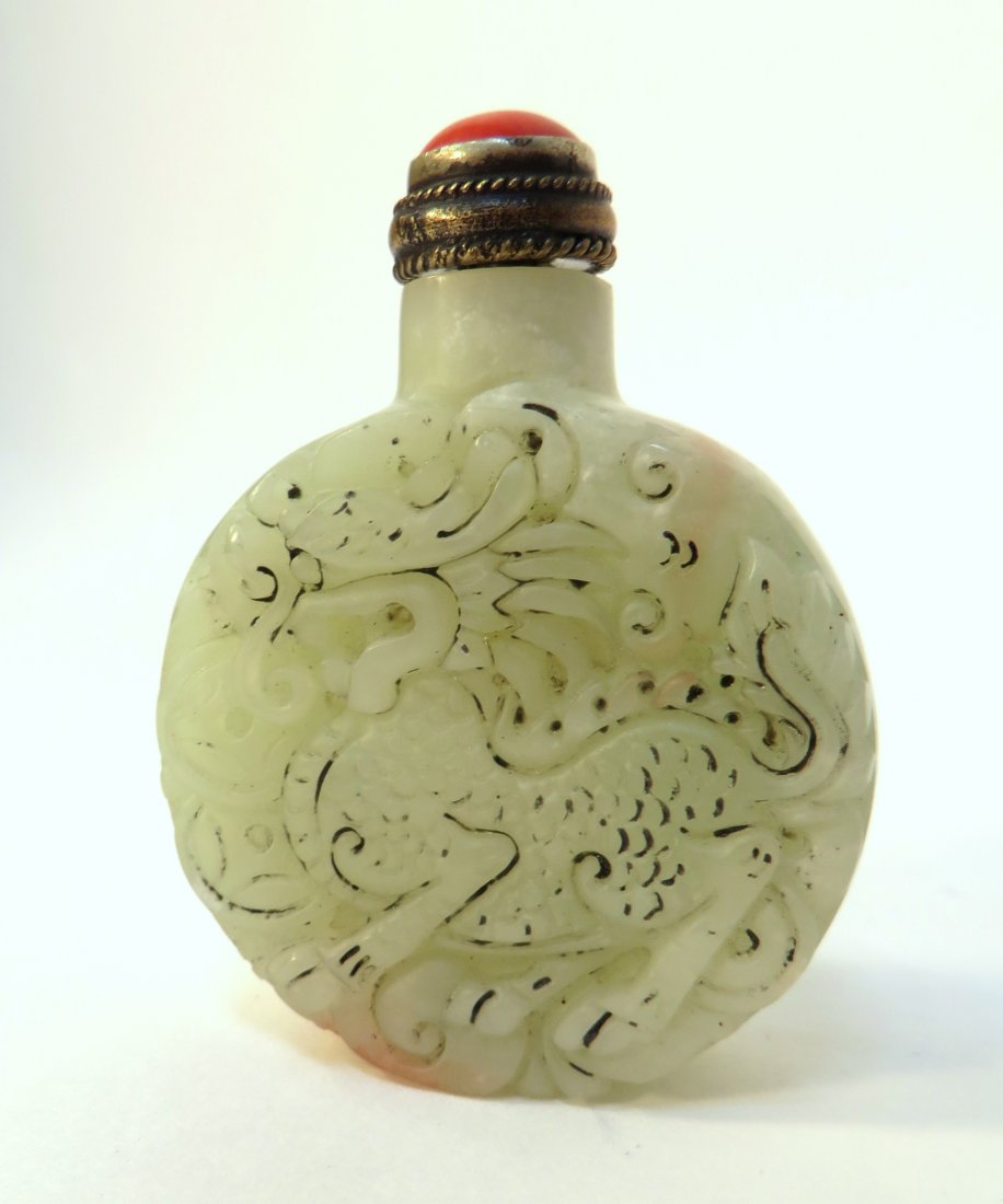JADE SNUFF BOTTLE (1 of 3)