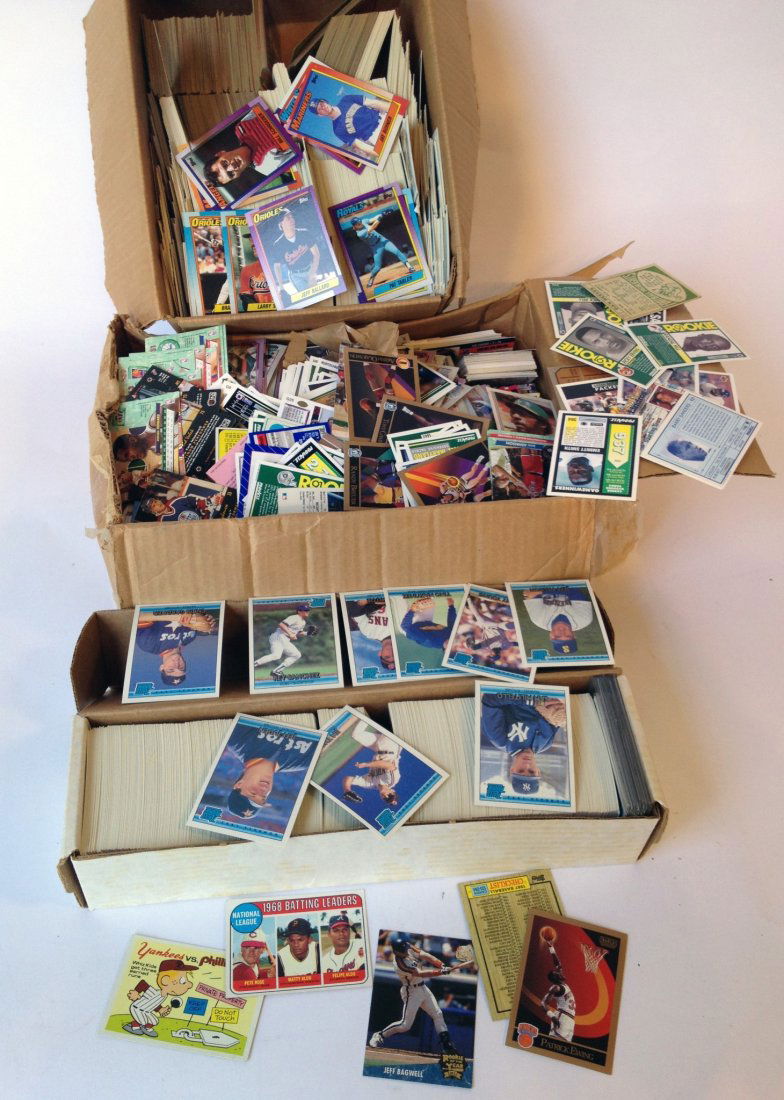 BASEBALL CARDS COLLECTION (1 of 2)
