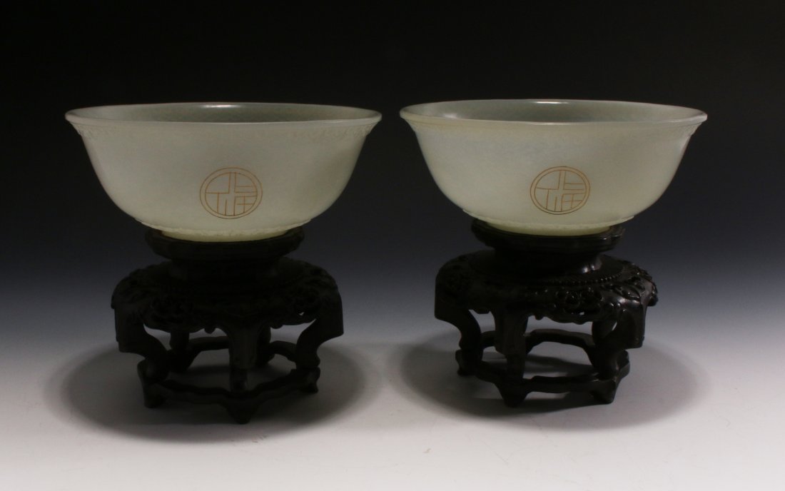 PAIR OF WHITE JADE BOWLS ON STANDS (1 of 8)