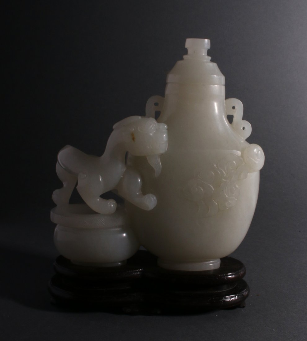 CHINESE WHITE JADE VESSEL (1 of 10)
