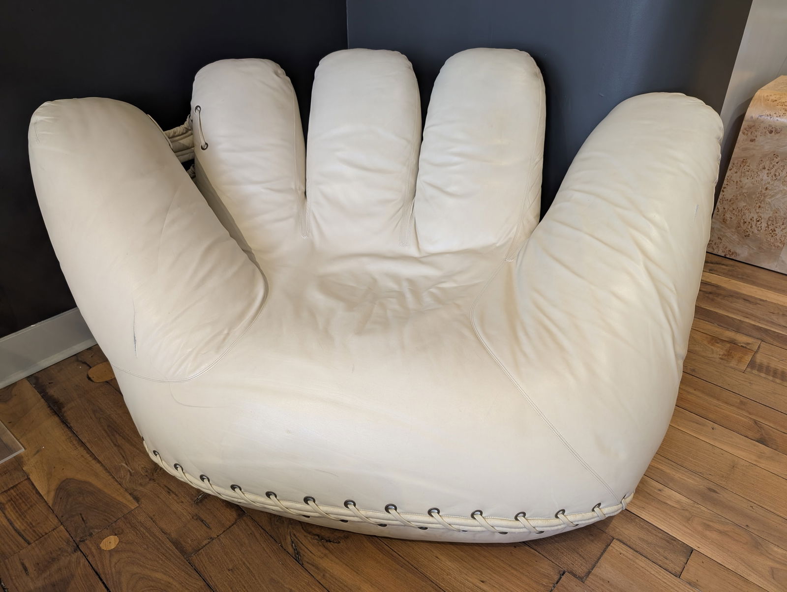 "Joe" Armchair