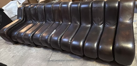 DS600 Non Stop Infinity Sofa Set - Leather- Antiqued Black (1 of 4)