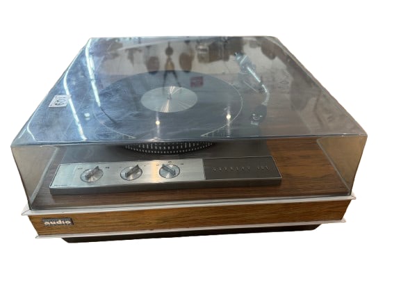 A GARRARD 401 turntable with sme 3009 tone arm (1 of 16)