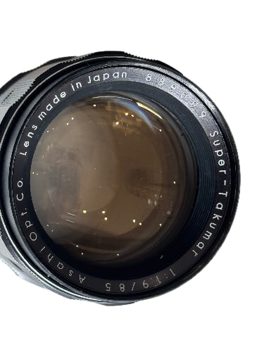 A Pentax super takumar 85mm f1.9 s/no 889099 (1 of 4)