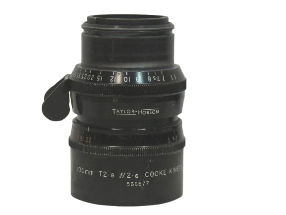 A Taylor Hobson 100mm f/2.6 Cooke Kinetal Lens: Serial No: 566677 Body: VG Optics: VG Notes Arri ST mount ; body VG / optics VG 