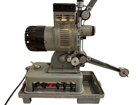 DEBRIE CINETECHNIC D16 16MM PROFESSIONAL FILM, MOVIE, Dallmeyer 51mm f1.5 (1 of 8)