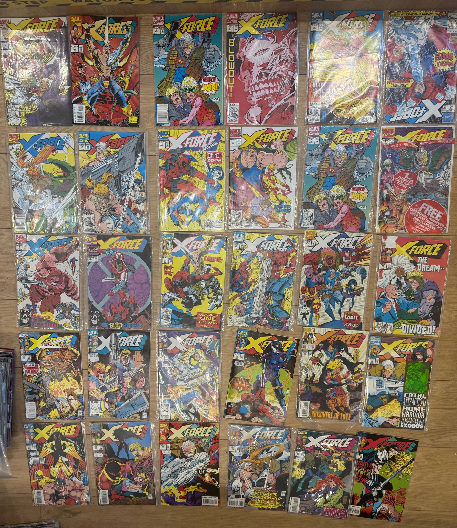 38x Comics' X-Force issues.: A large collection of original X-Force comic book issues published by Marvel Comics, primarily from the earlyÃ mid 1990s era. This is the classic, high-energy period of X-Force featuring bold