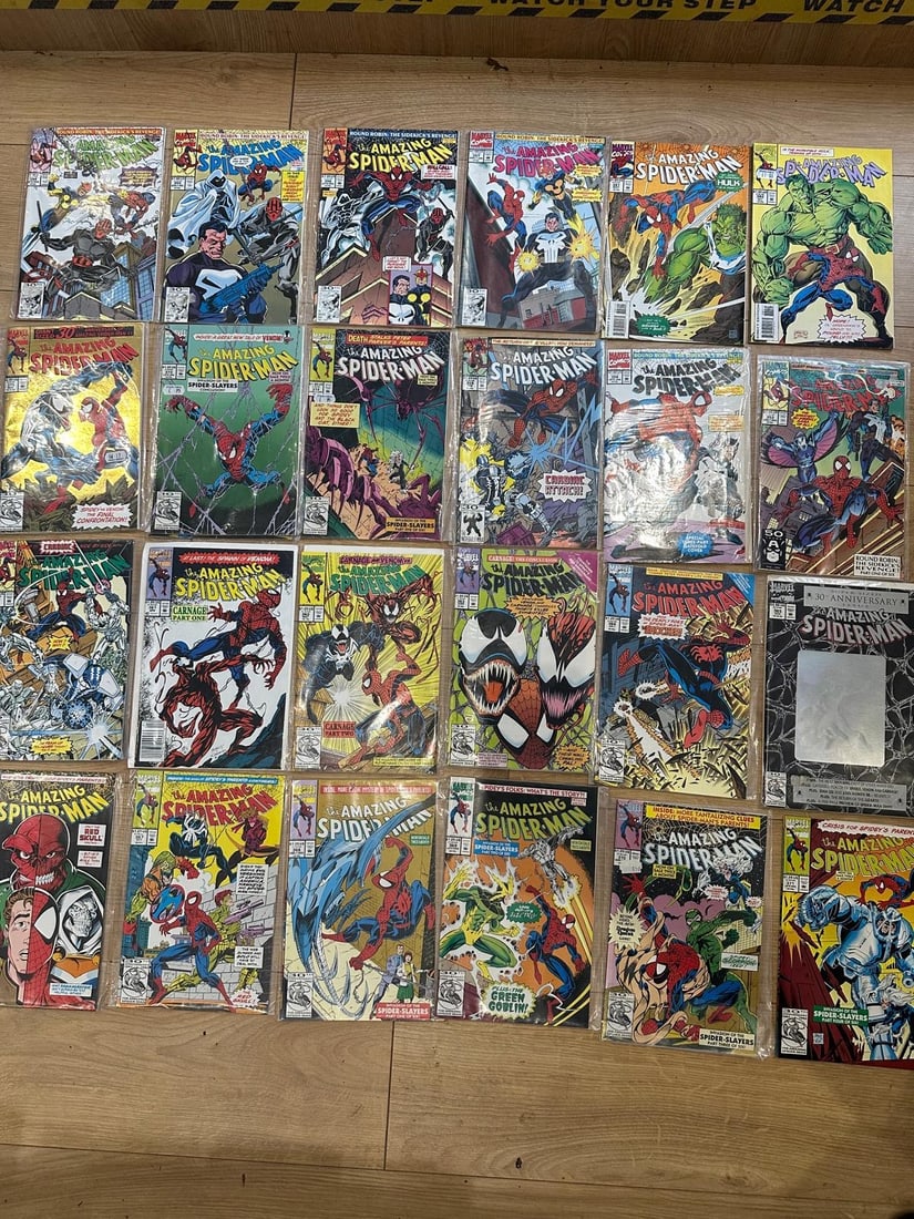 24 Spider-Man Comic Book Collection (Marvel) (1 of 12)
