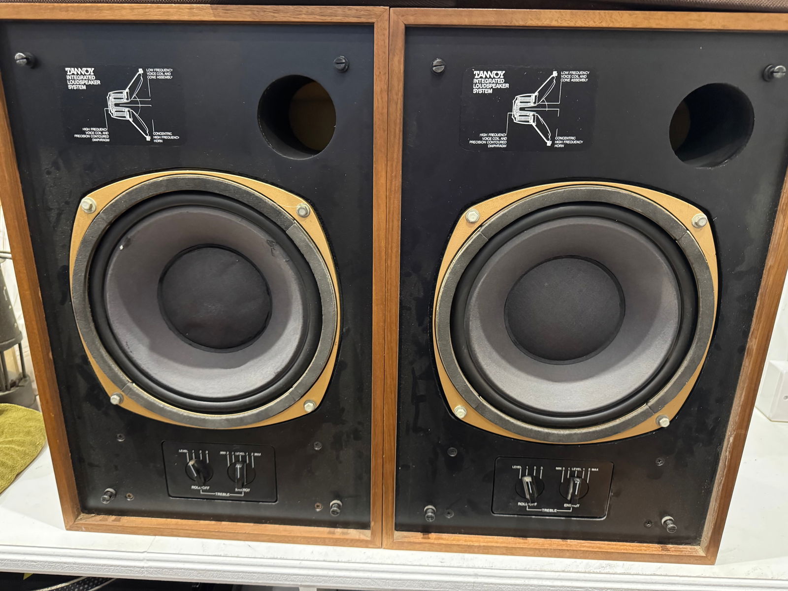 Tannoy Eaton ; HPD 295A Integrated Loudspeakers (1 of 10)