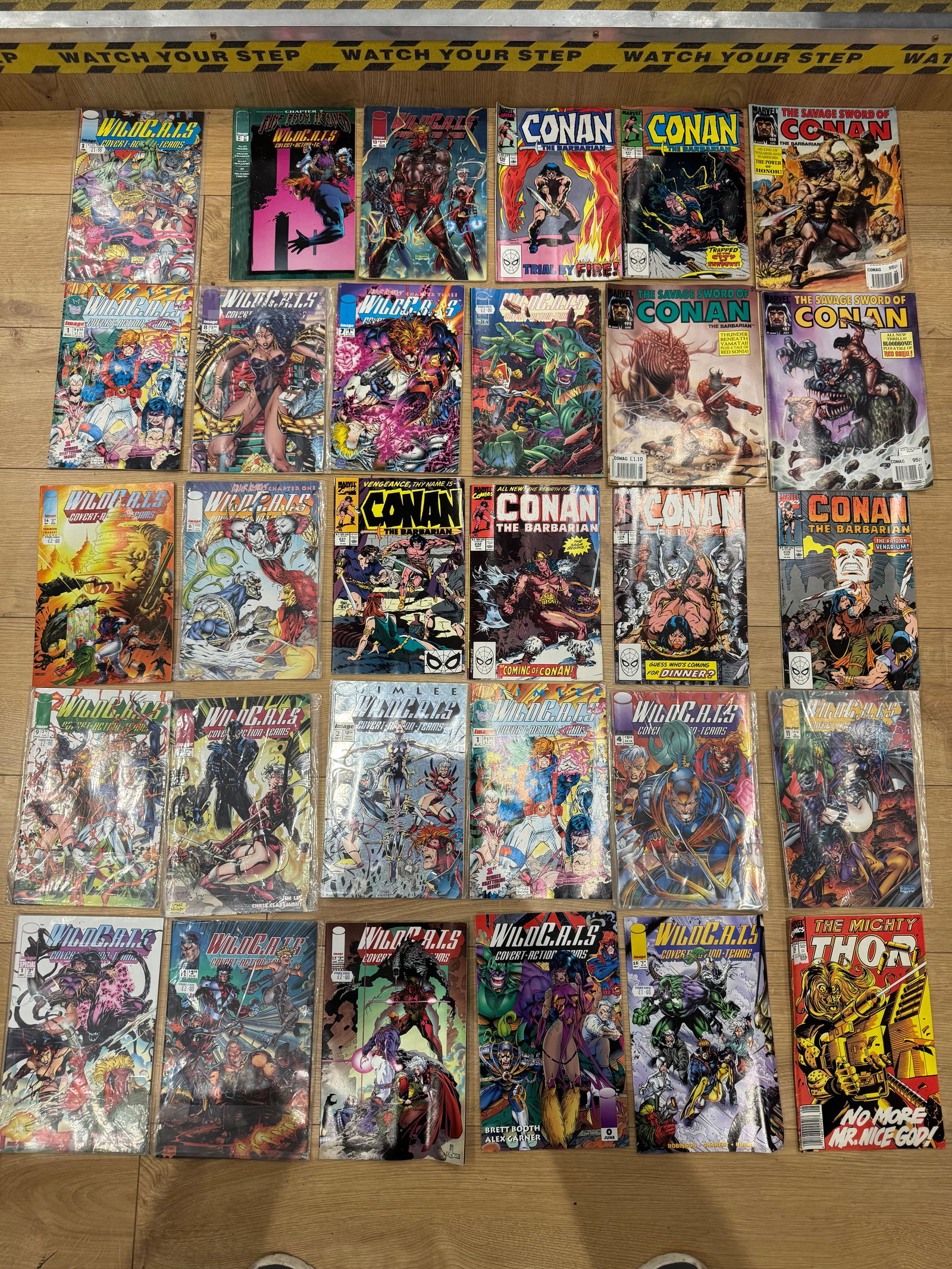 30 Mixed Marvel / 1990s Comics Lot (1 of 11)