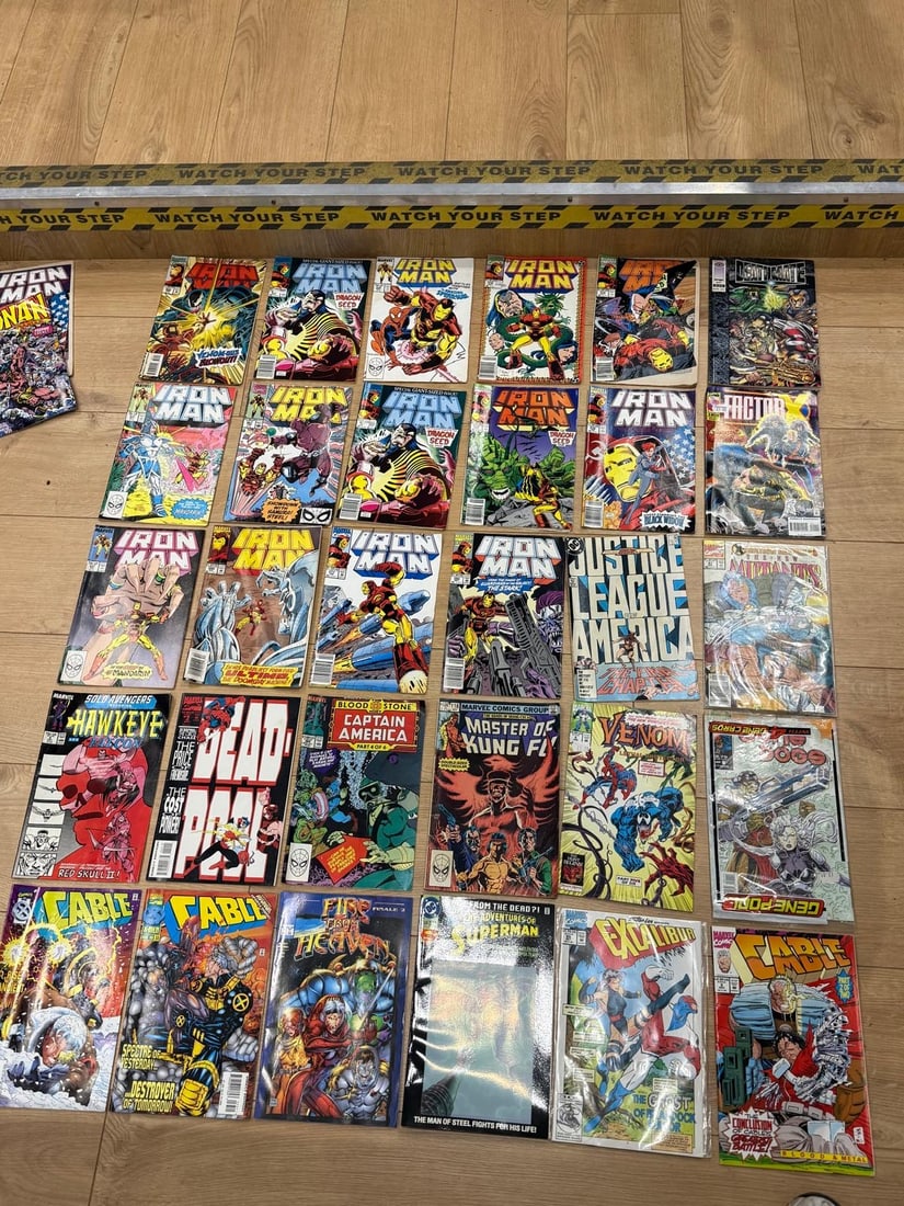30 Mixed Marvel / 1990s Comics Lot (1 of 11)