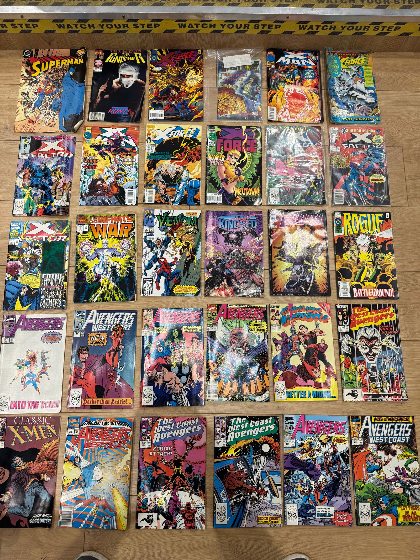 30 Mixed Marvel / 1990s Comics Lot (1 of 12)