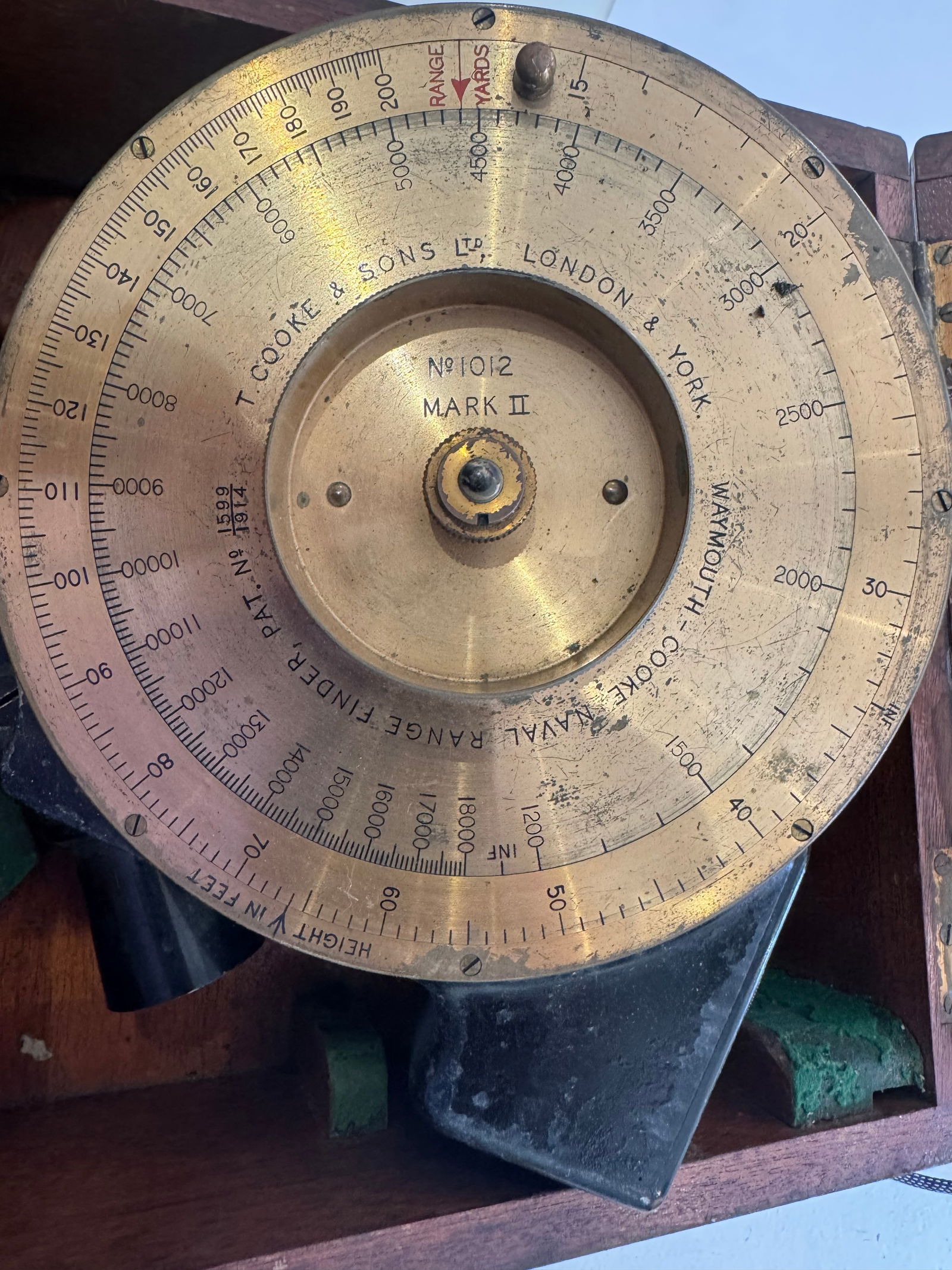 A WW1 naval range finder in its associated box. Marked to maker T. Cooke & Sons Ltd of London & - 3