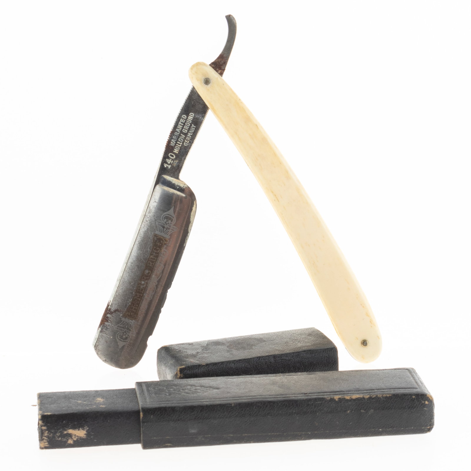 Antique German Early 20Th Century Barber Straight Razor (1 of 2)