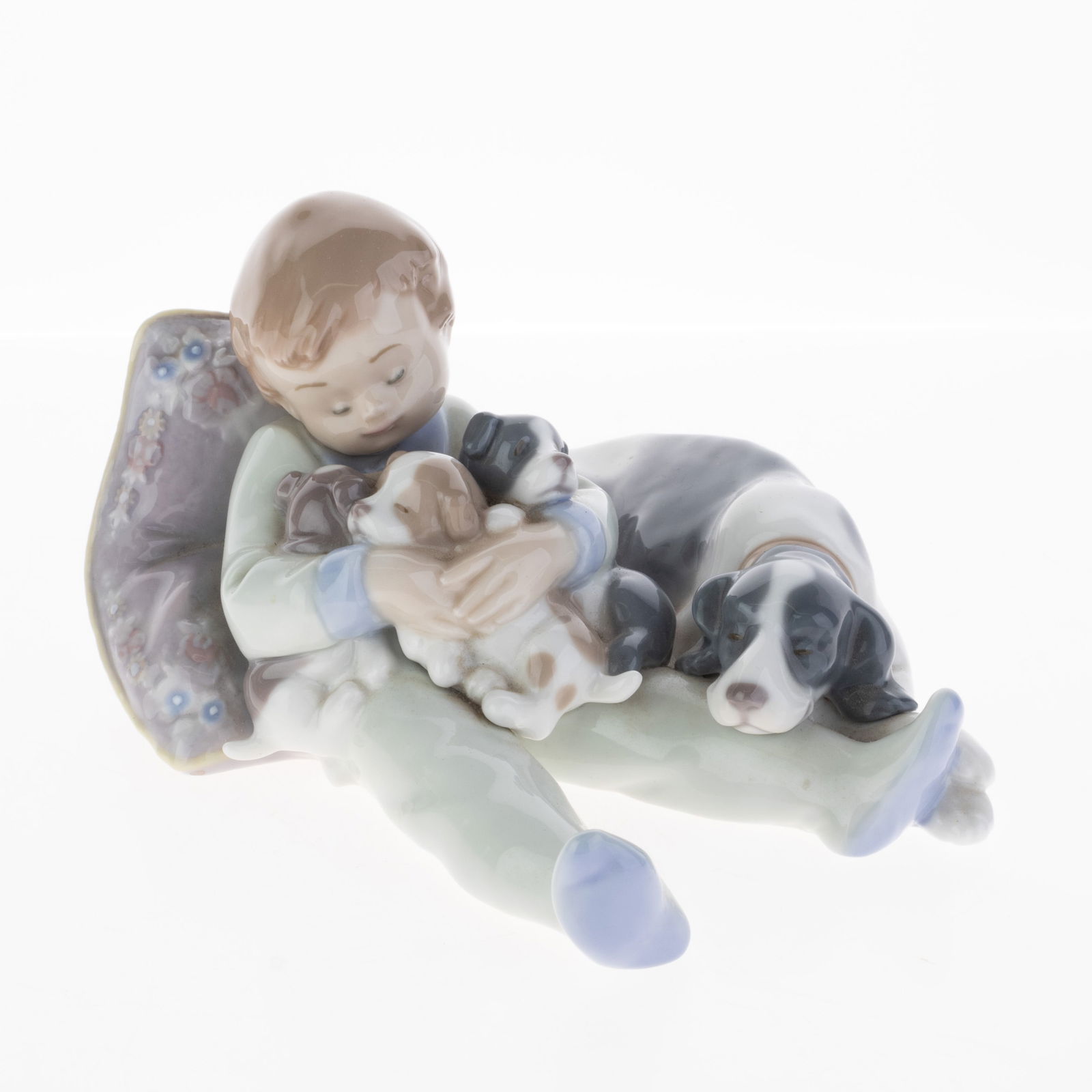Lladro Fine Spanish Porcelain Figurine "Sweet Dreams" Model 1535 (1 of 5)