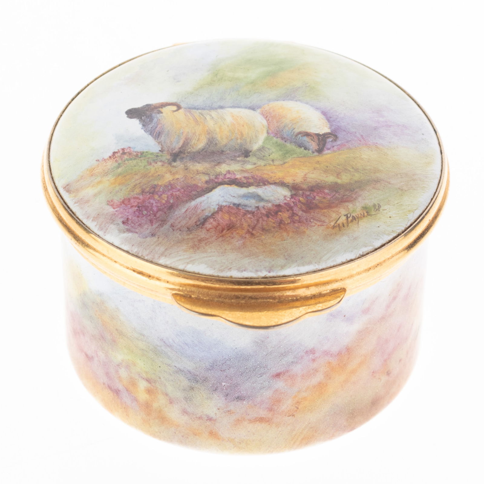 Graham Payne Studios Worcester Hand Painted & Enamelled Highland Sheep Signed Pill Box: Height: 4.5 cm, Width: 5.5 cm. It is the responsibility of the Buyer to carefully examine each lot and form their own judgment regarding its condition, description, provenance, and authenticity prior