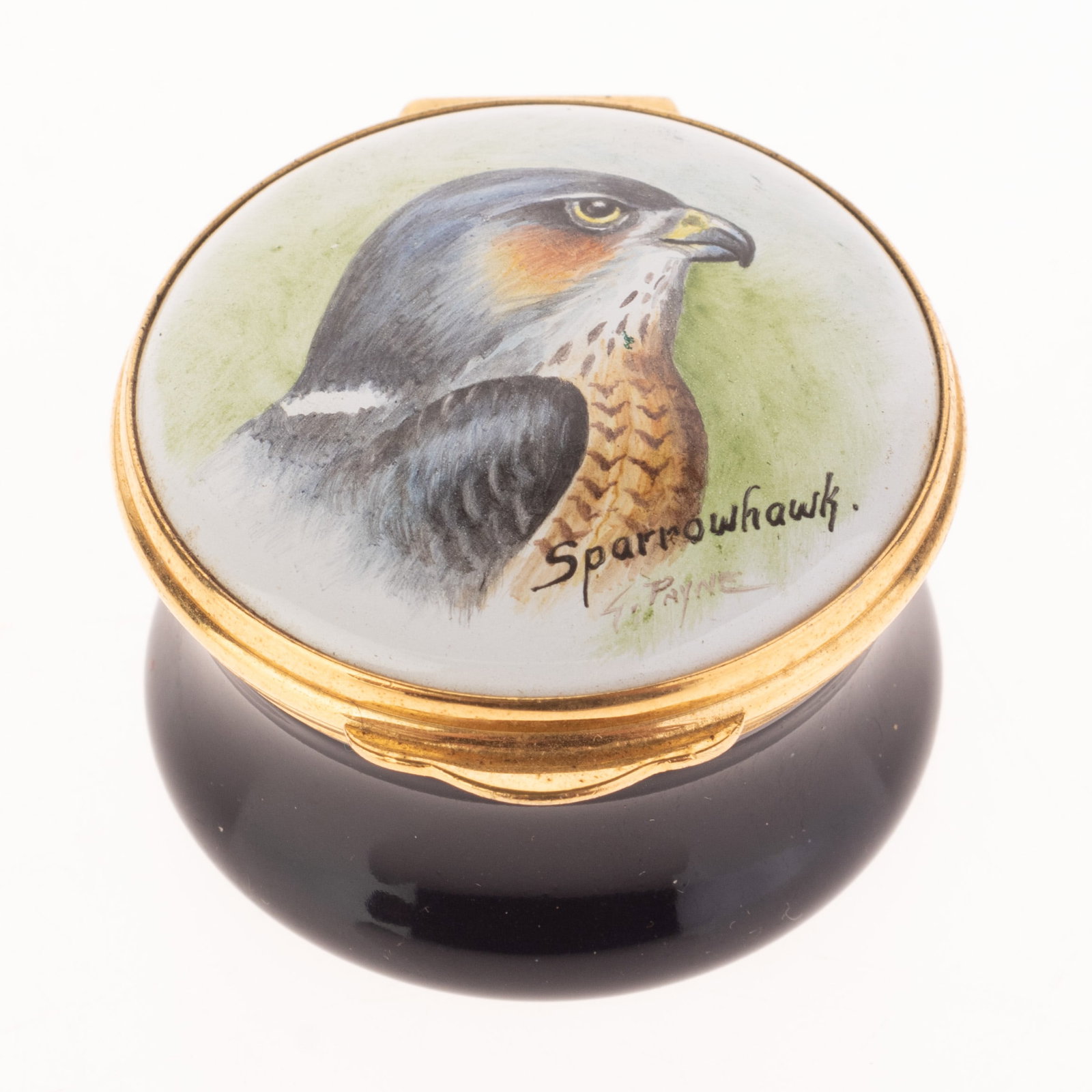 Graham Payne Studios Worcester Hand Painted & Enamelled Sparrowhawk Bird Signed Pill Box: Height: 2.5 cm, Width: 4.0 cm. It is the responsibility of the Buyer to carefully examine each lot and form their own judgment regarding its condition, description, provenance, and authenticity prior