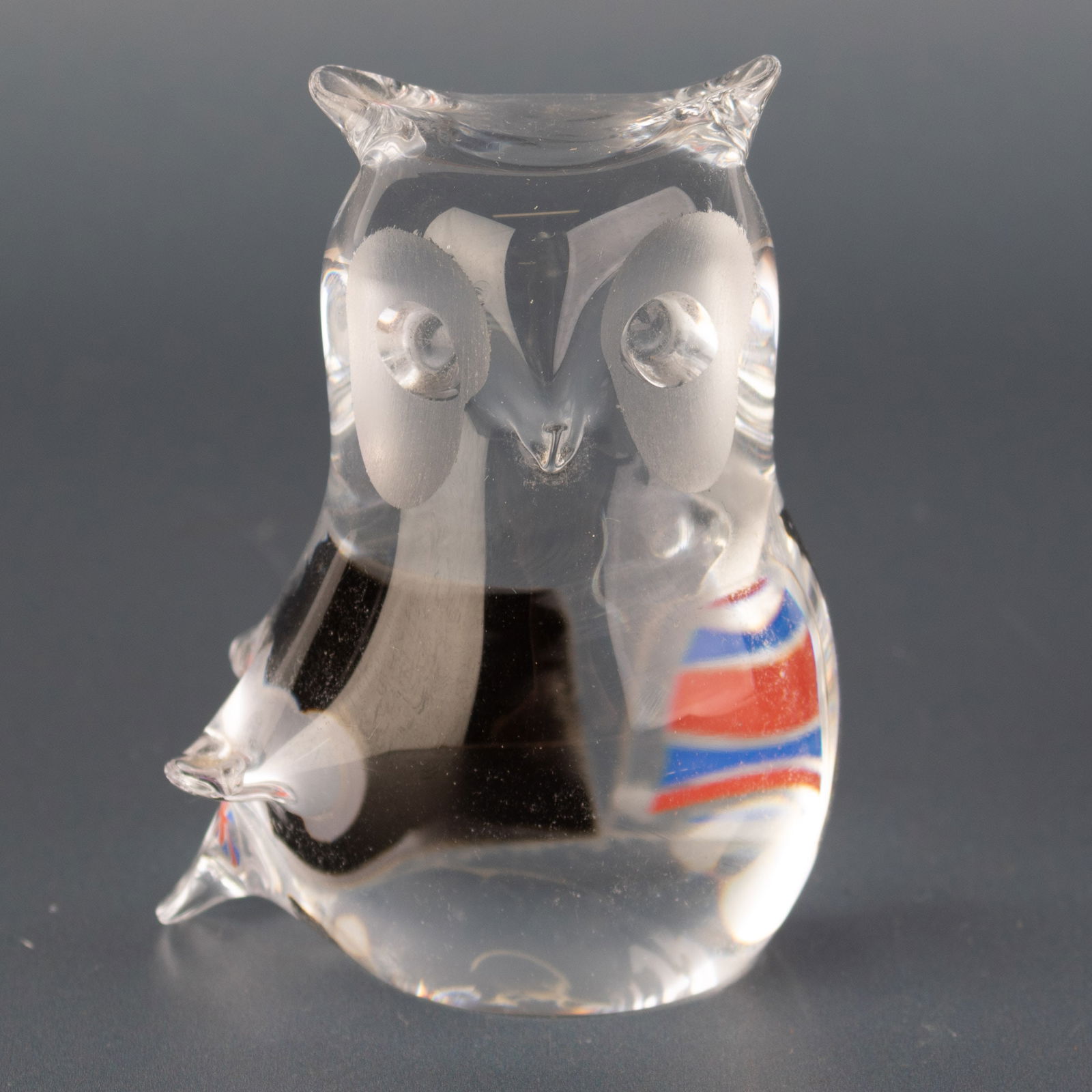 Vintage Langham Crystal Glass Own Paperweight Figurine: (Height: 8.0 cm, Width: 5.5 cm) It is the responsibility of the Buyer to carefully examine each lot and form their own judgment regarding its condition, description, provenance, and authenticity prior