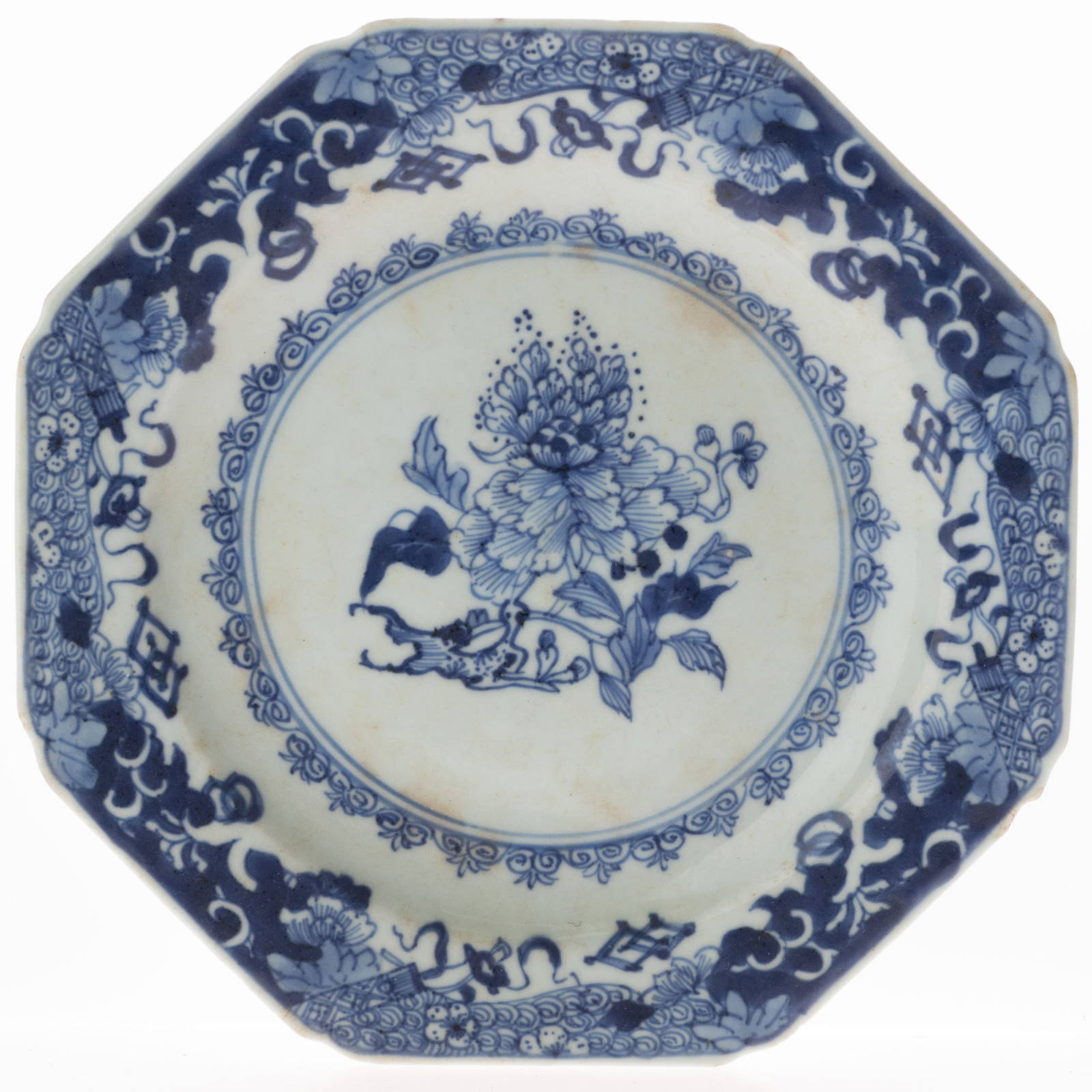Antique 18Th Century Chinese Export Qianlong Period Blue & White Porcelain Floral Plate