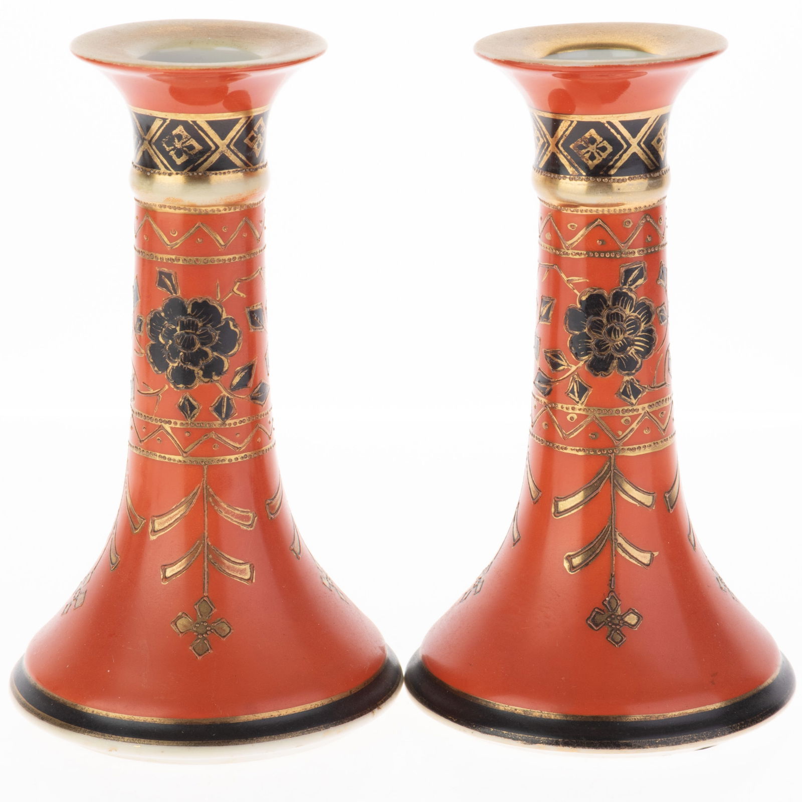 Art Deco 1930'S Japanese Noritake Hand Painted & Gilt Orange Ground Porcelain Candlesticks: (Height: 14.0 cm, Width: 8.0 cm) It is the responsibility of the Buyer to carefully examine each lot and form their own judgment regarding its condition, description, provenance, and authenticity prio